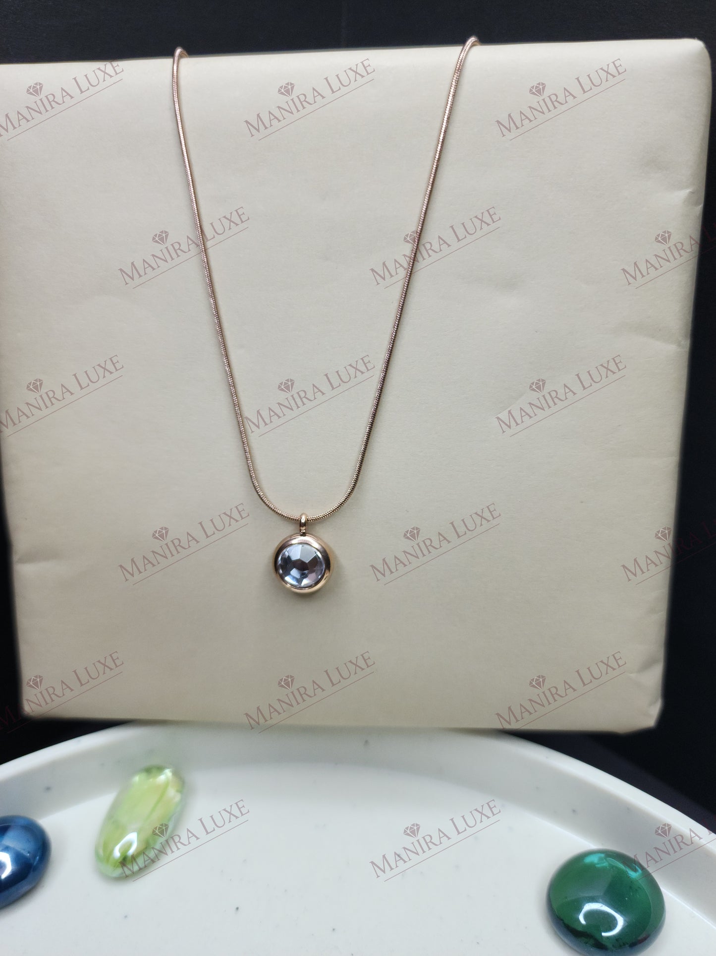 THE VELVET SOLITAIRE ROSE GOLD NECKLACE