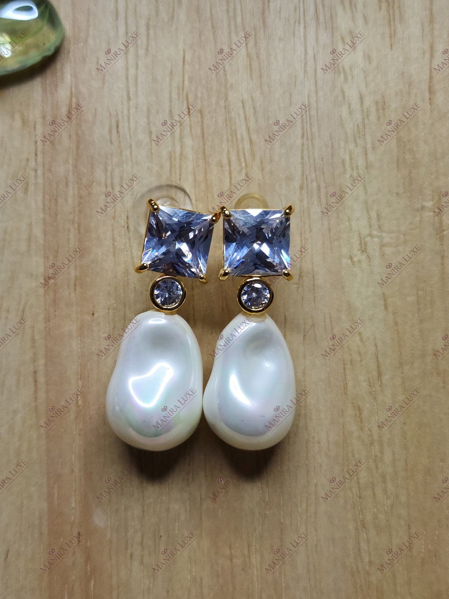 PRISM &PEARL EARRINGS
