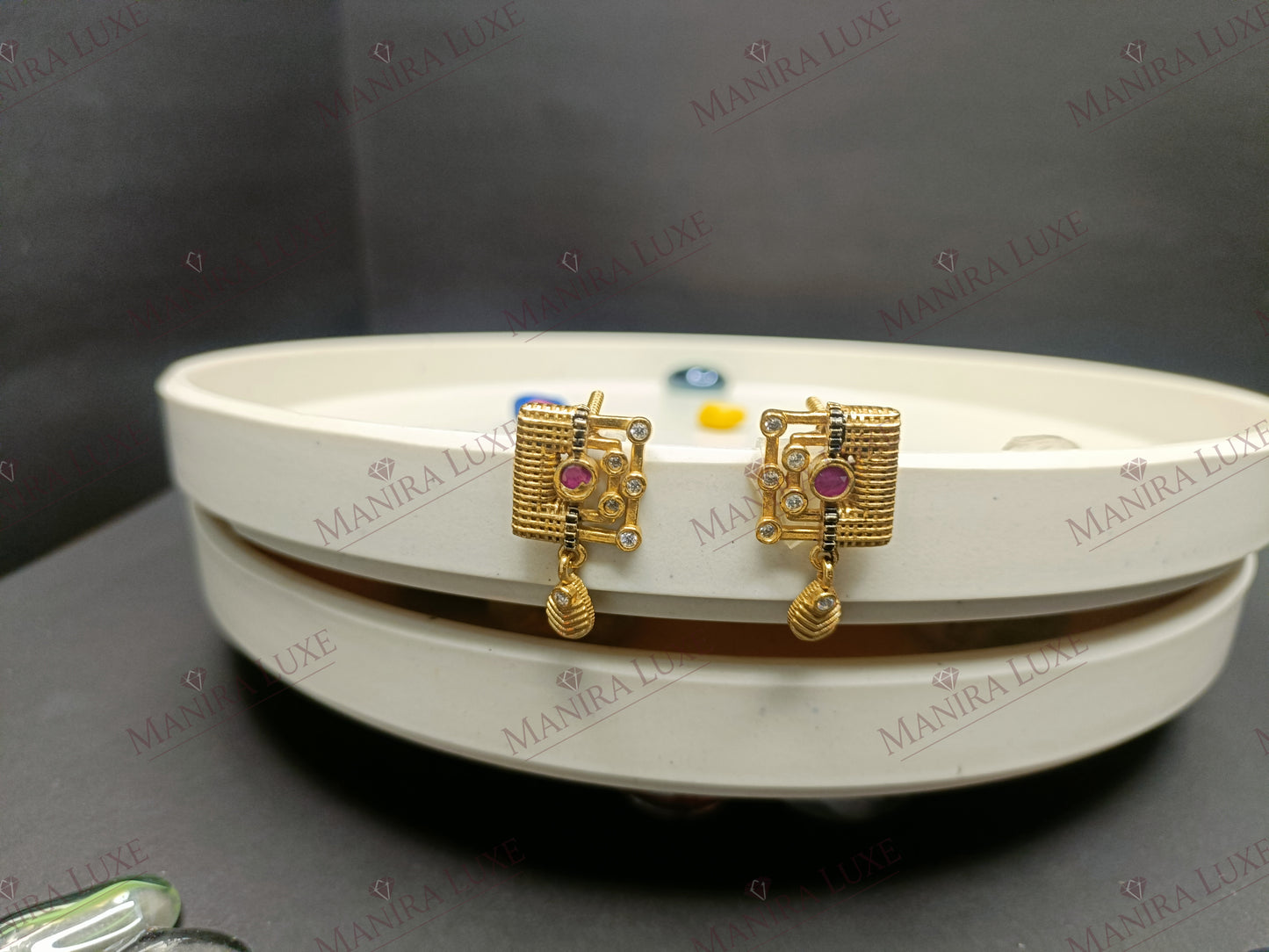 THE AZTEC RUBY BRASS GOLD PENDANT & EARRING SET