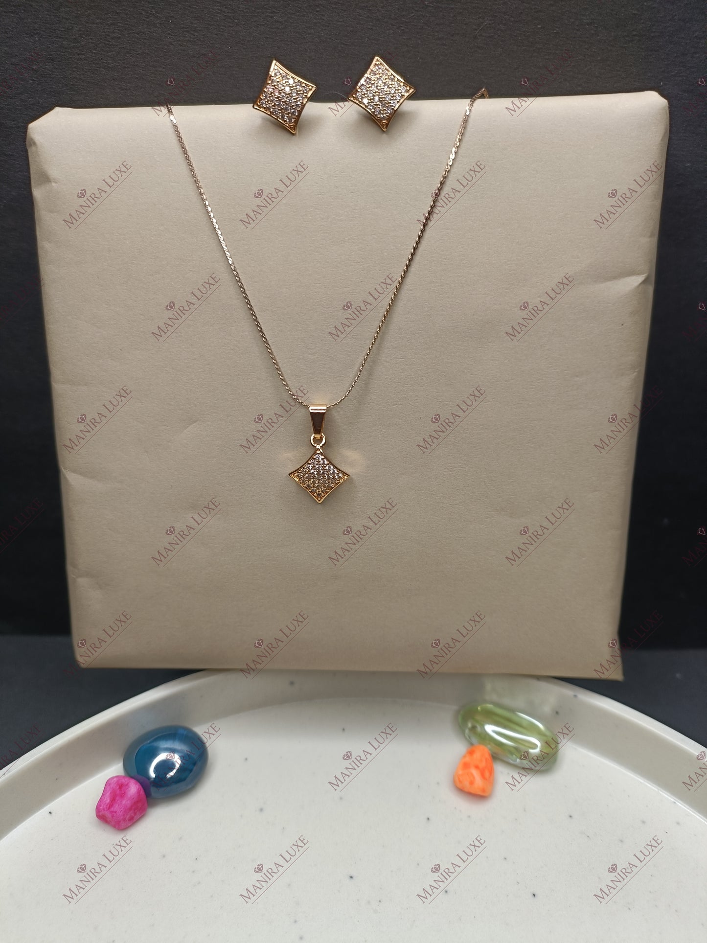 ROSE QUARTZ RADIANCE ROSE GOLD NECKLACE WITH EARRINGS