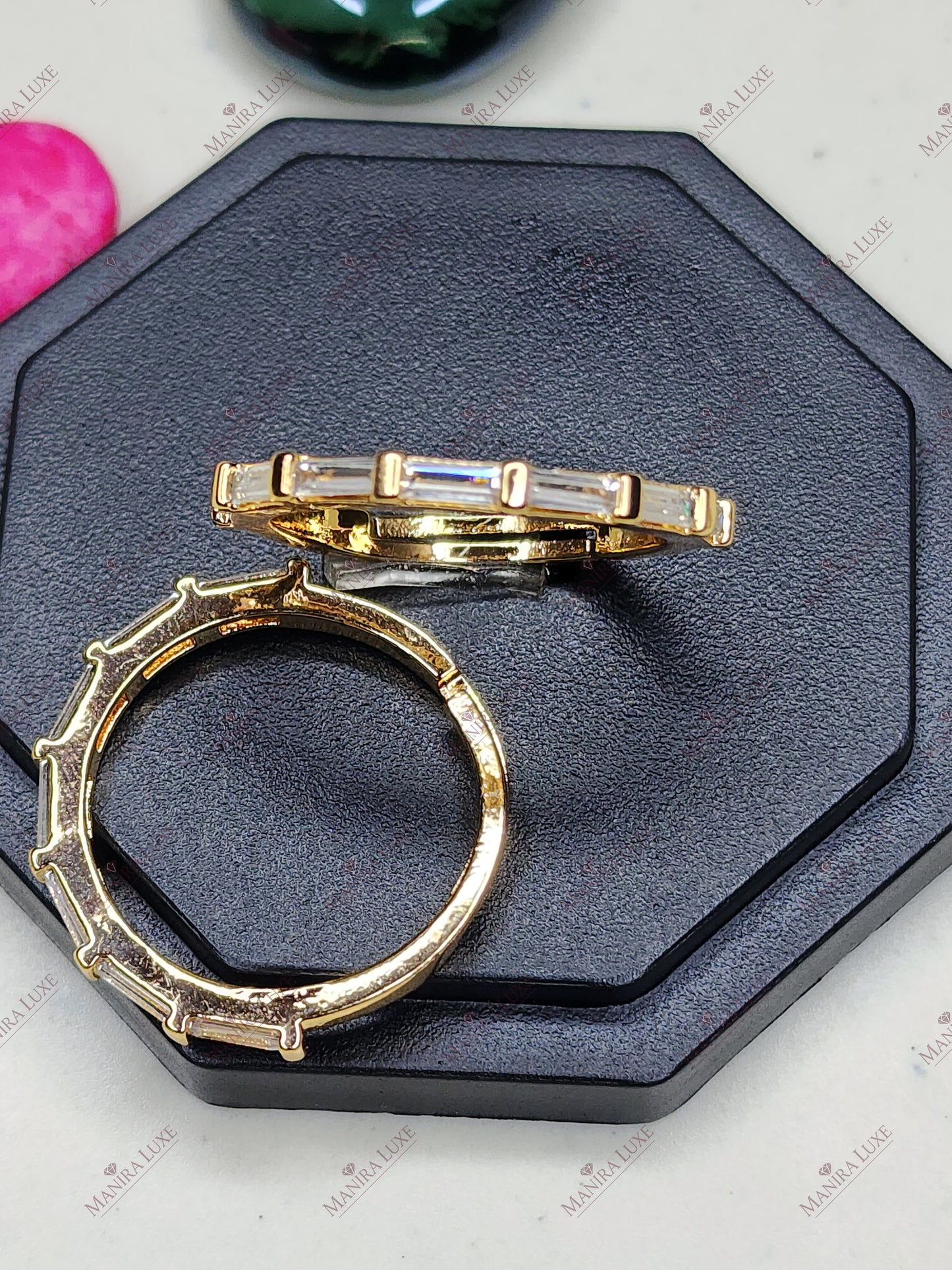 THE SKYLINE BAND GOLD RING