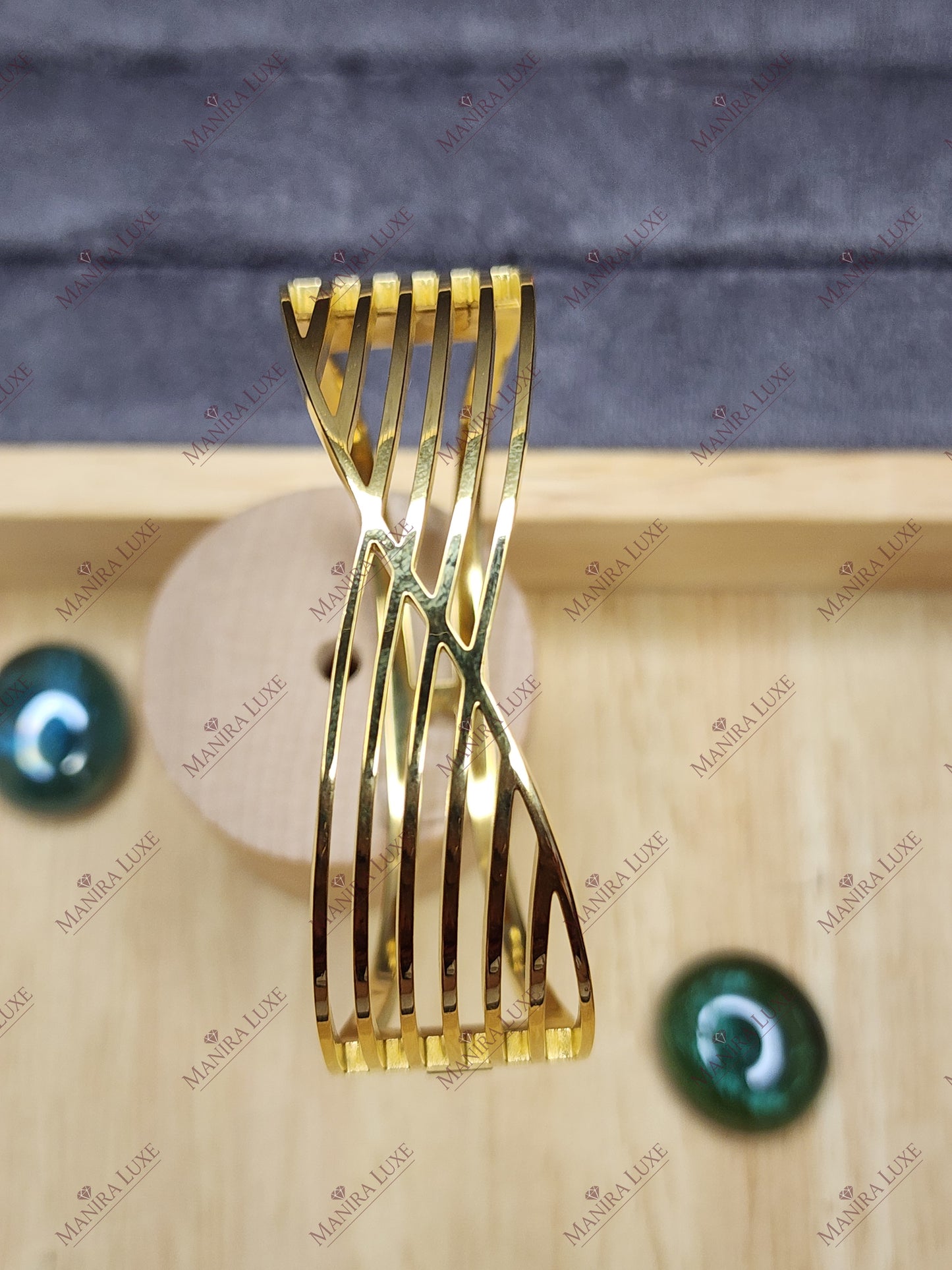 LATTICE WAVE BRACELET