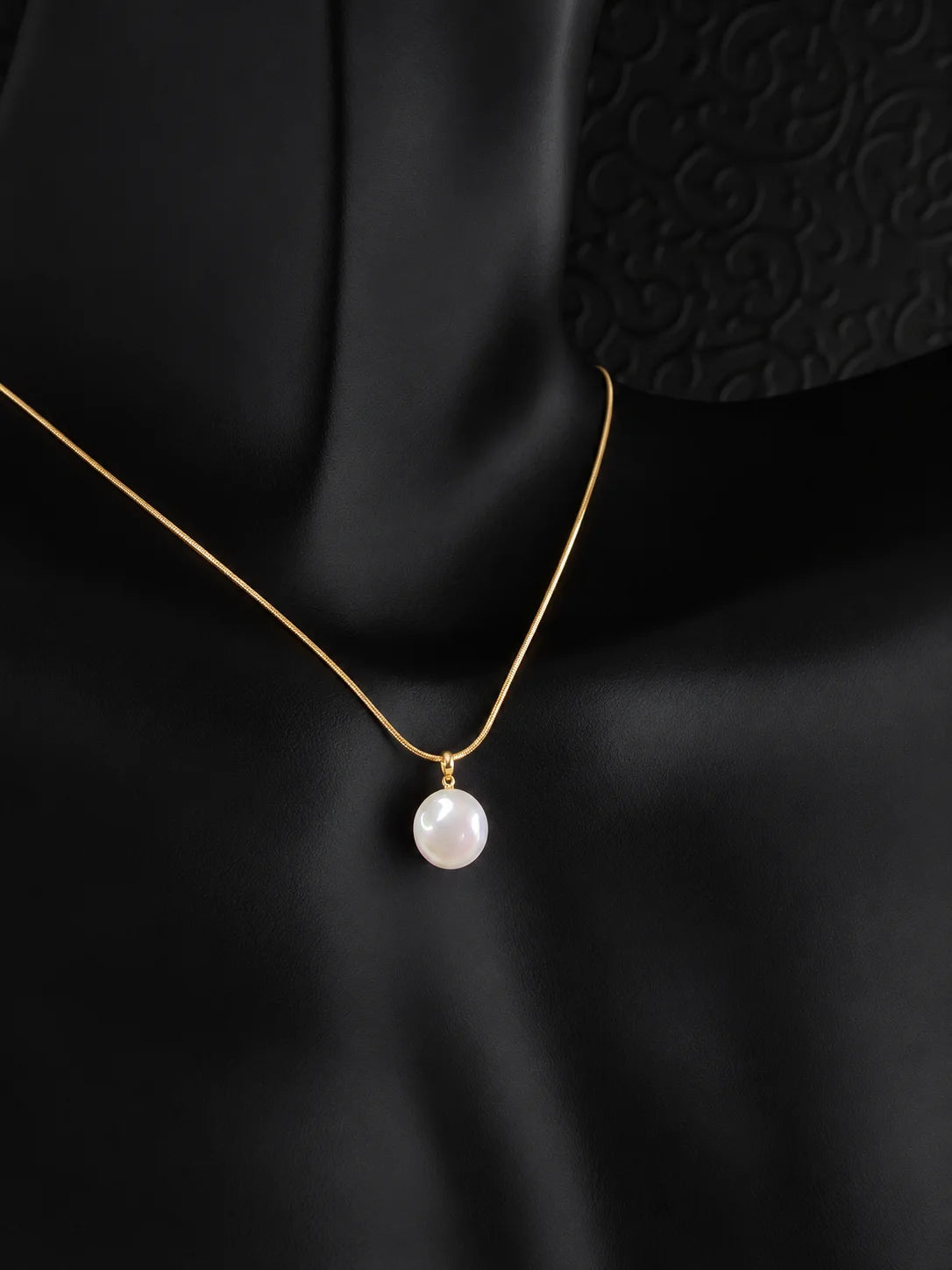 Delicate Gold Chain with Oval Pearl Pendant