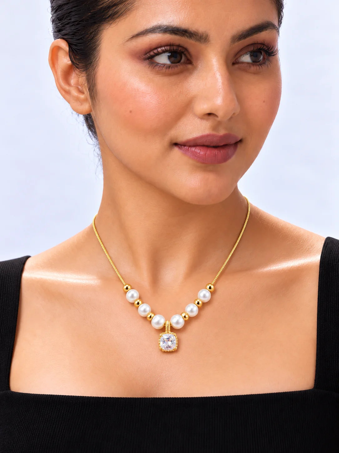 Gold Pearl Necklace with Cushion Gemstone