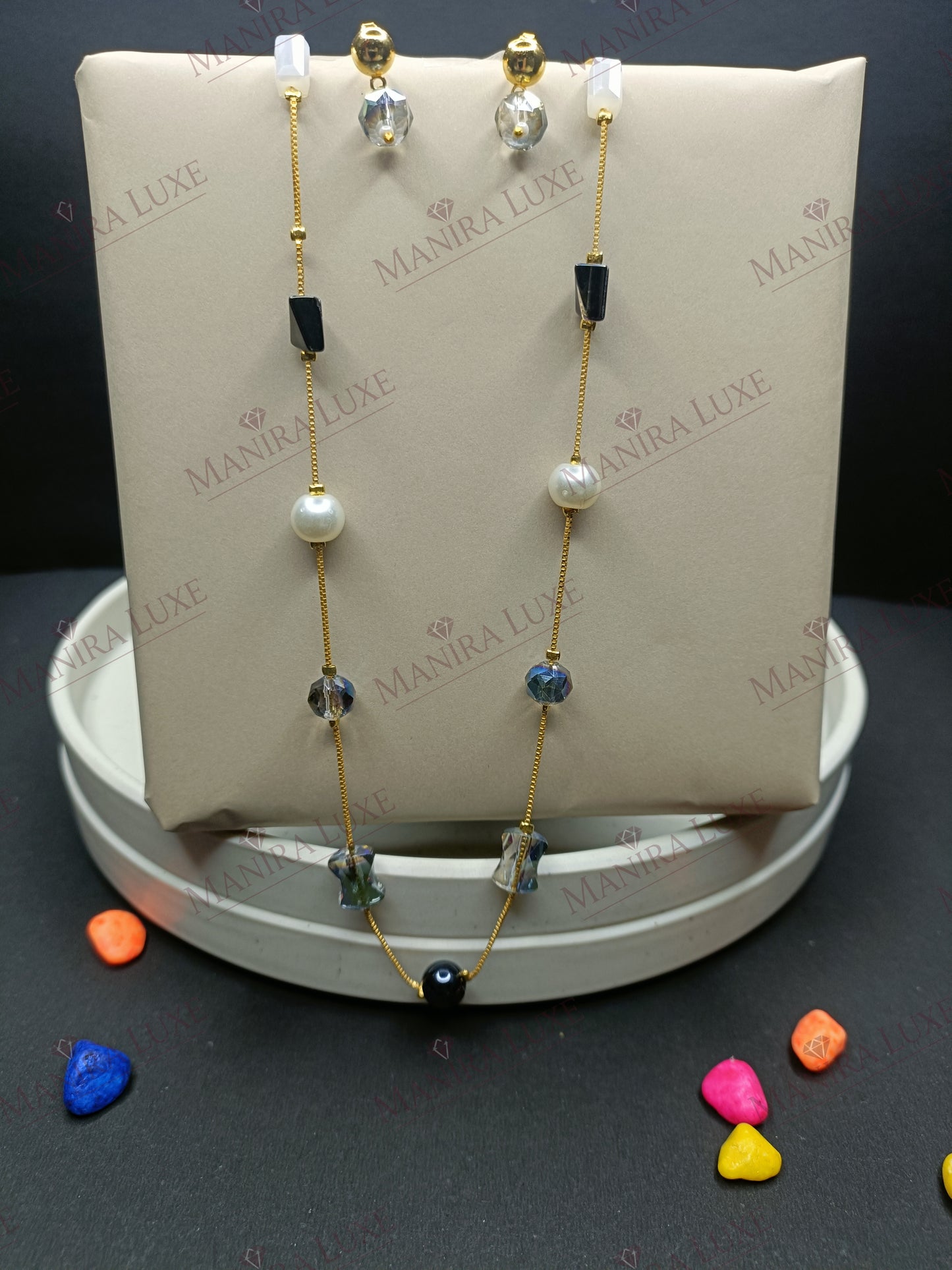 THE PEARL CASCADE COMBO SET GOLD EARRINGS & NECKLACE