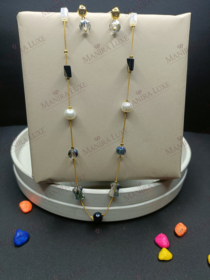 THE PEARL CASCADE COMBO SET GOLD EARRINGS & NECKLACE