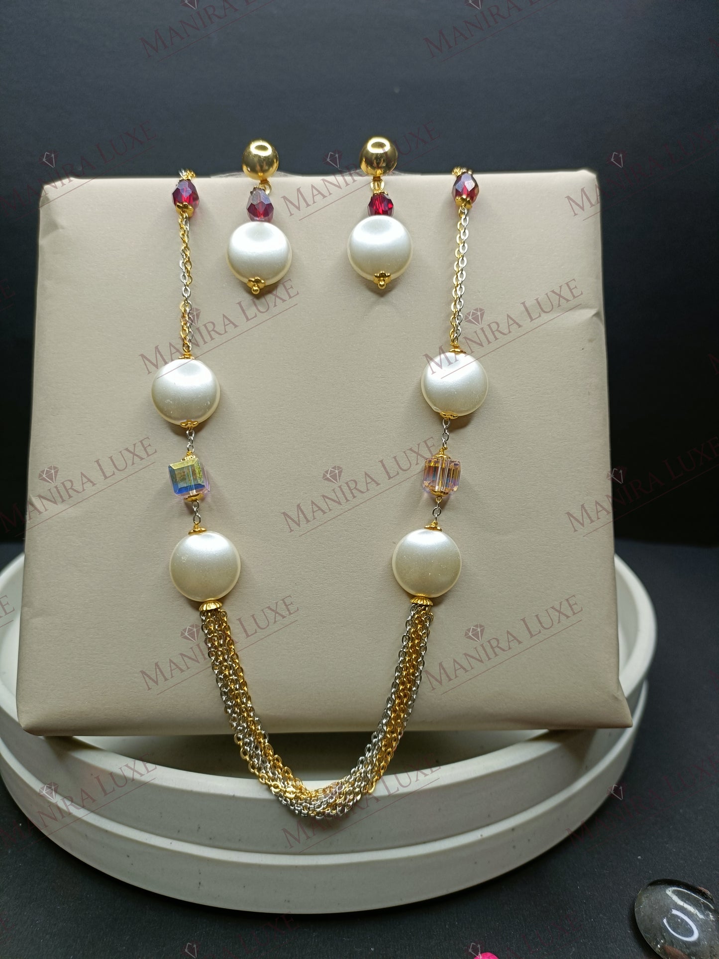 THE TWILIGHT STRAND COMBO SET GOLD EARRINGS & DUAL CHAIN NECKLACE