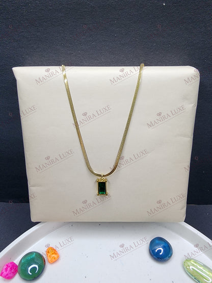 FOREST GLIMMER GOLD NECKLACE