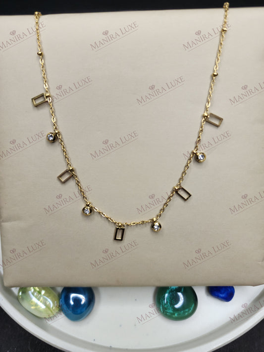 THE LINEAR LUXE GOLD NECKLACE