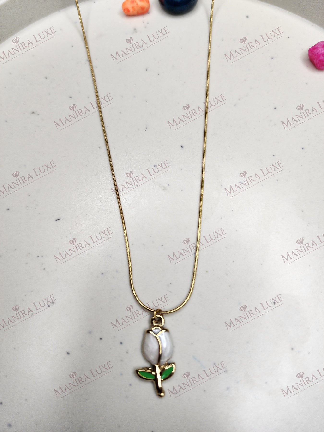 SPRING`S FIRST WHISPER GOLD NECKLACE