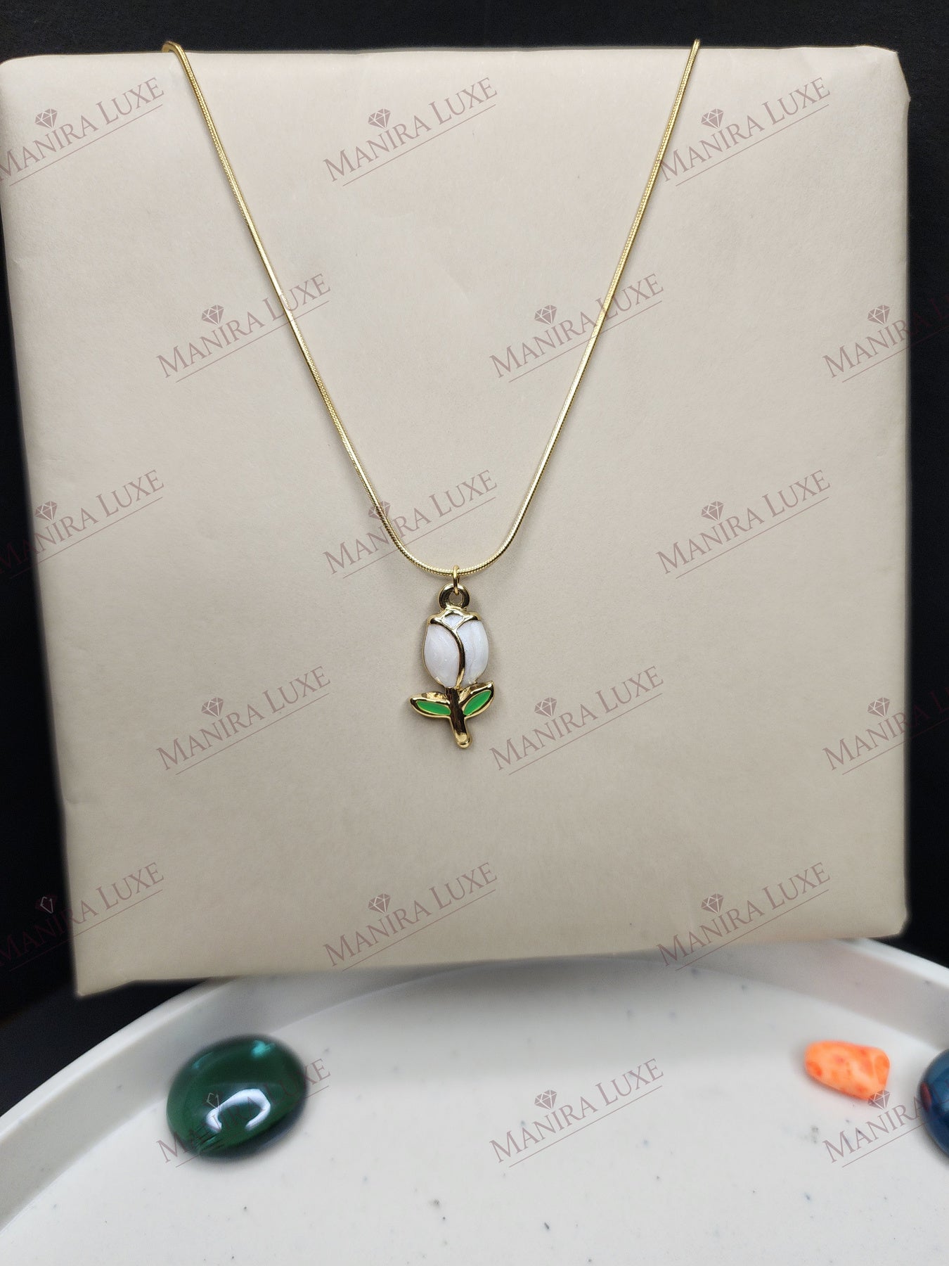 SPRING`S FIRST WHISPER GOLD NECKLACE