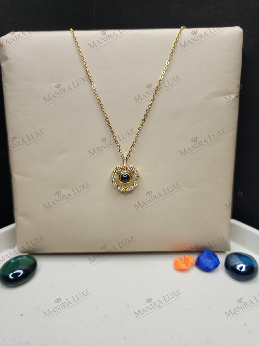 PETAL PRISM GOLD NECKLACE