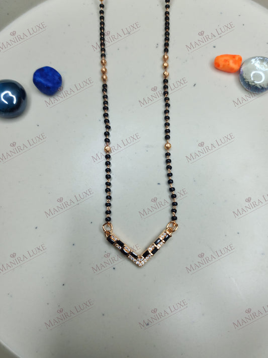 CHEVRON SPARKLE ROSE GOLD MANGALSUTRA