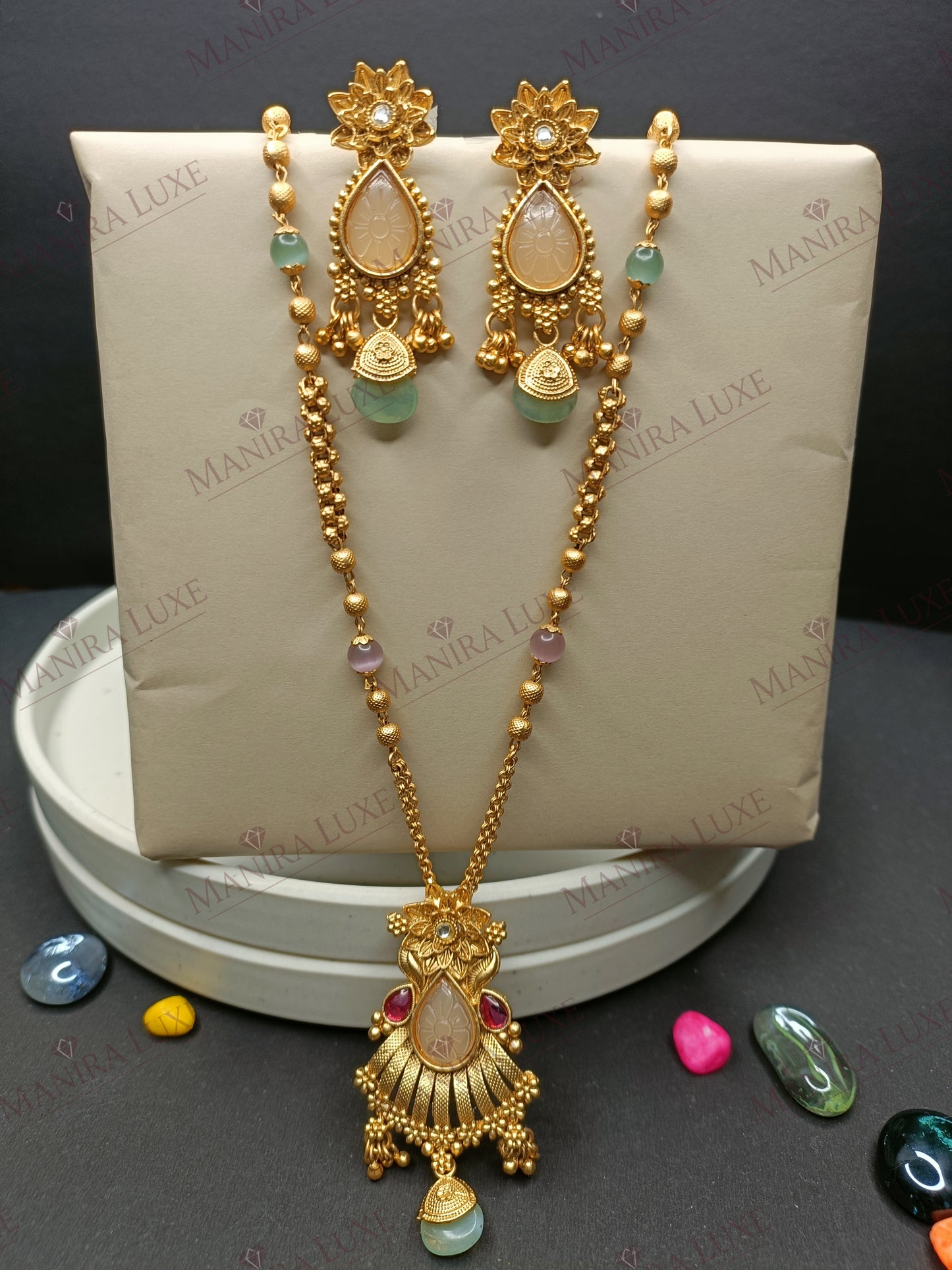 SWARNA PADMA BRASS GOLD ANTIQUE NECKLACE & EARRING SET