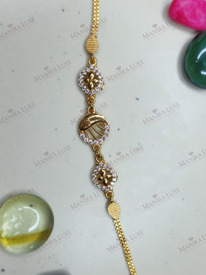 VEDIC VINE  GOLD BRACELET