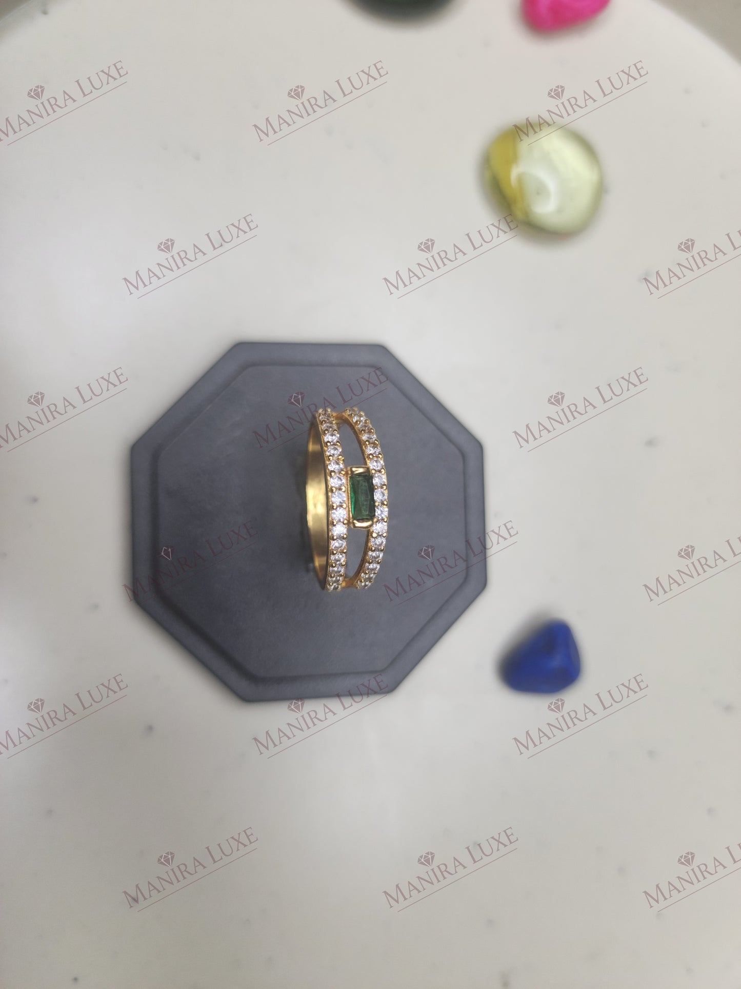 TWIN-FLAME EMERALD GOLD RING