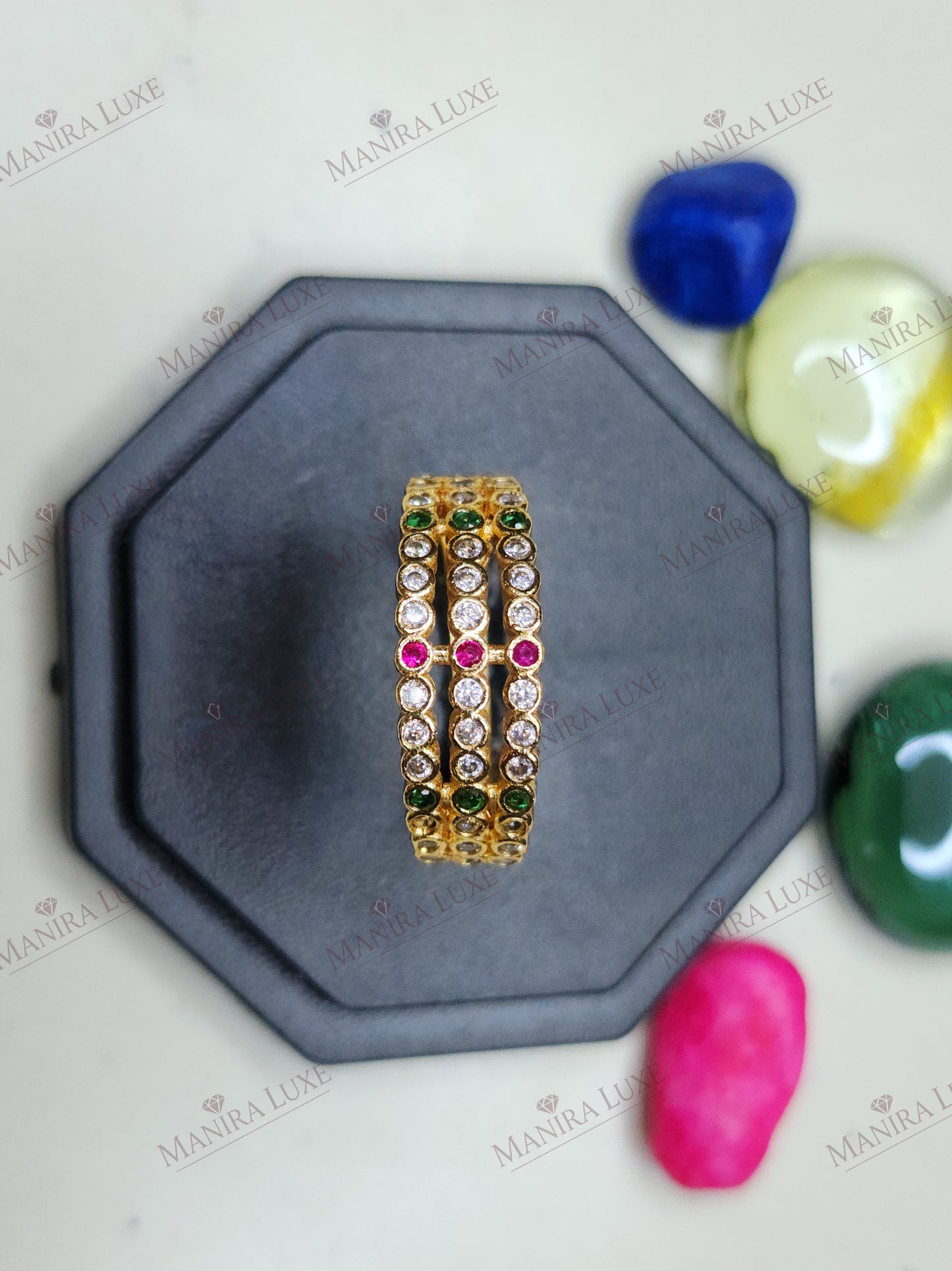 THE TRINITY BAND GOLD RING