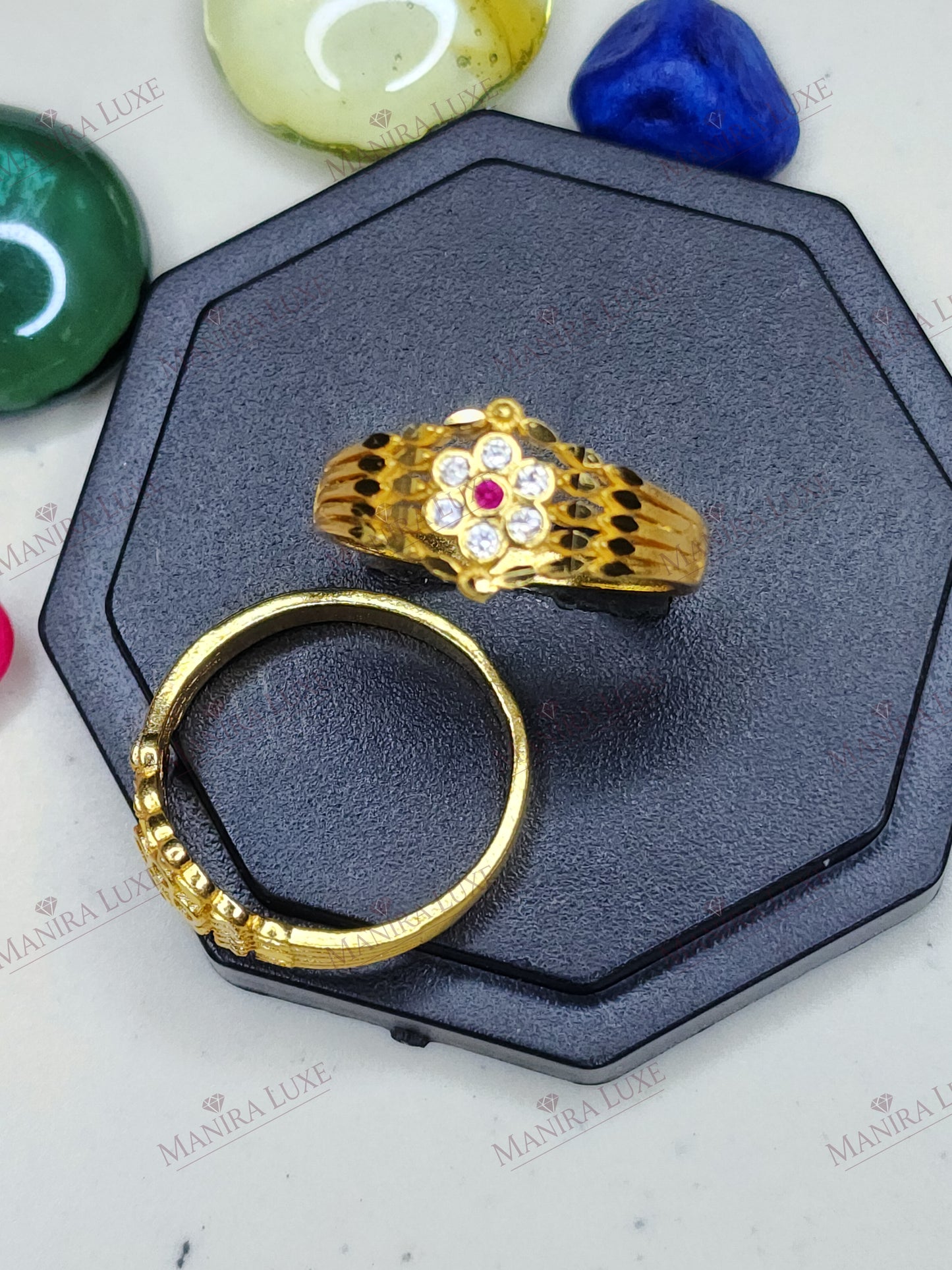 THE CRIMSON FLORET GOLD RING