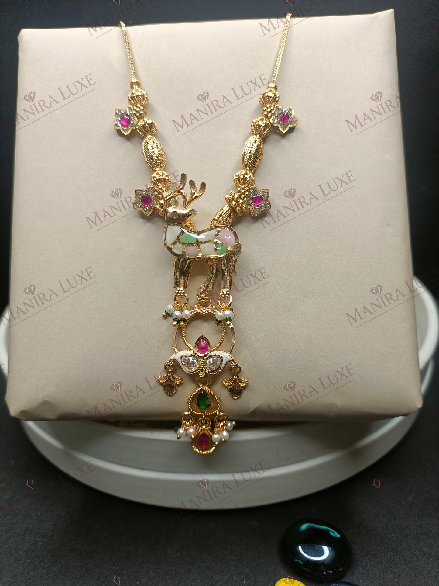GOLDEN GRACEFUL FAWN BRASS GOLD NEW HERITAGE LOOK MALA SET