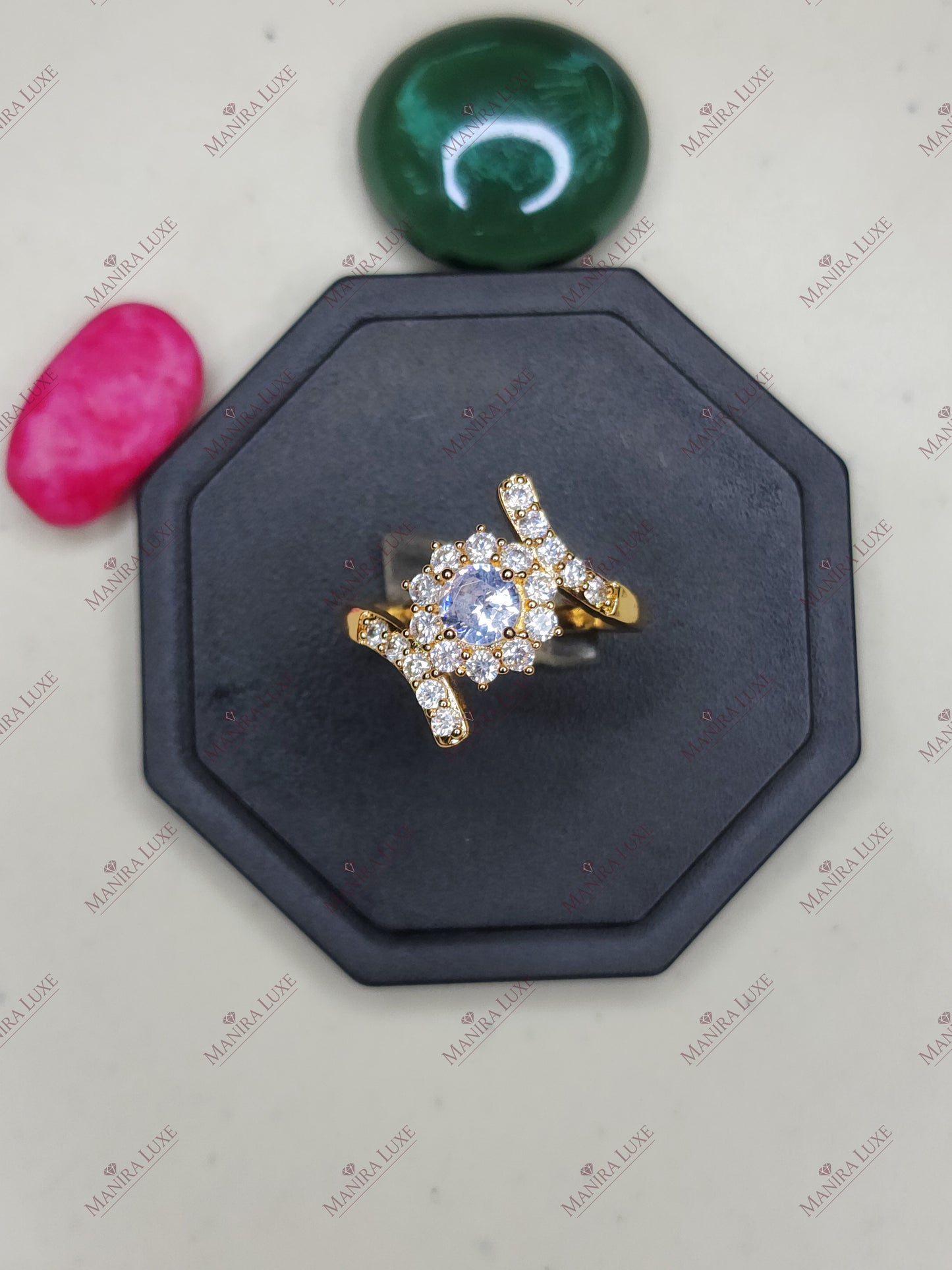 COSMIC HALO GOLD RING