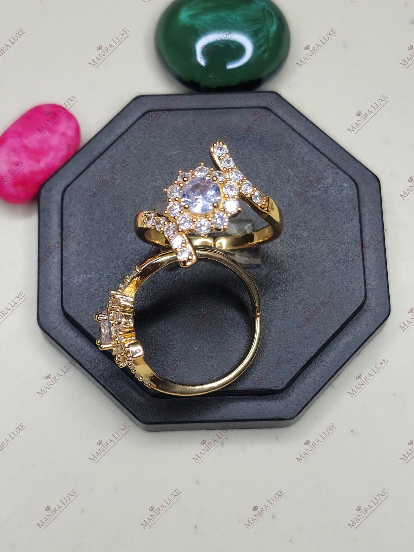 COSMIC HALO GOLD RING