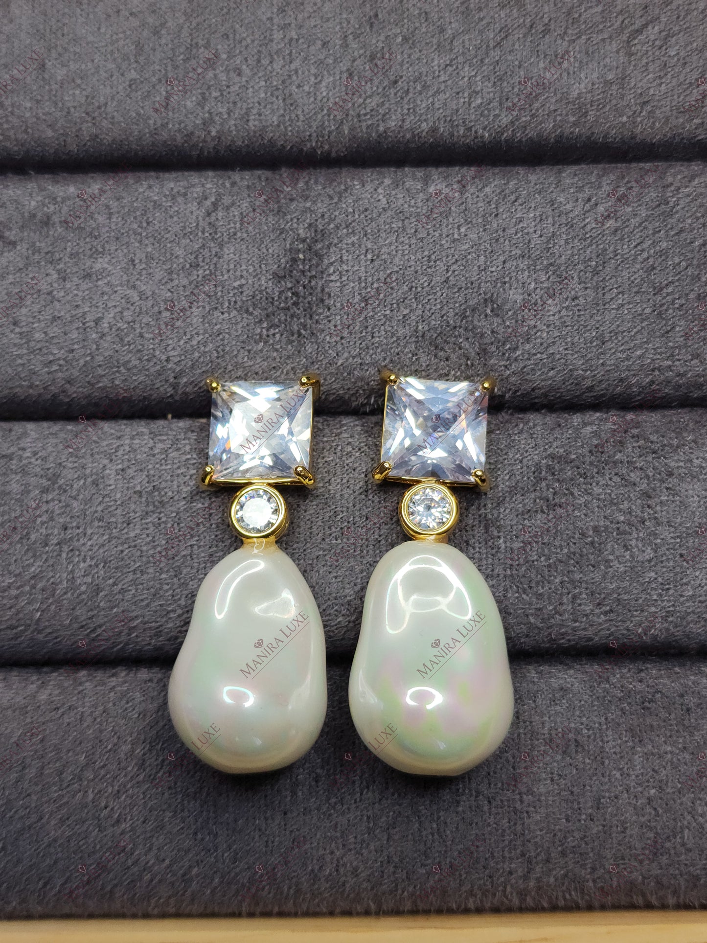 PRISM &PEARL EARRINGS