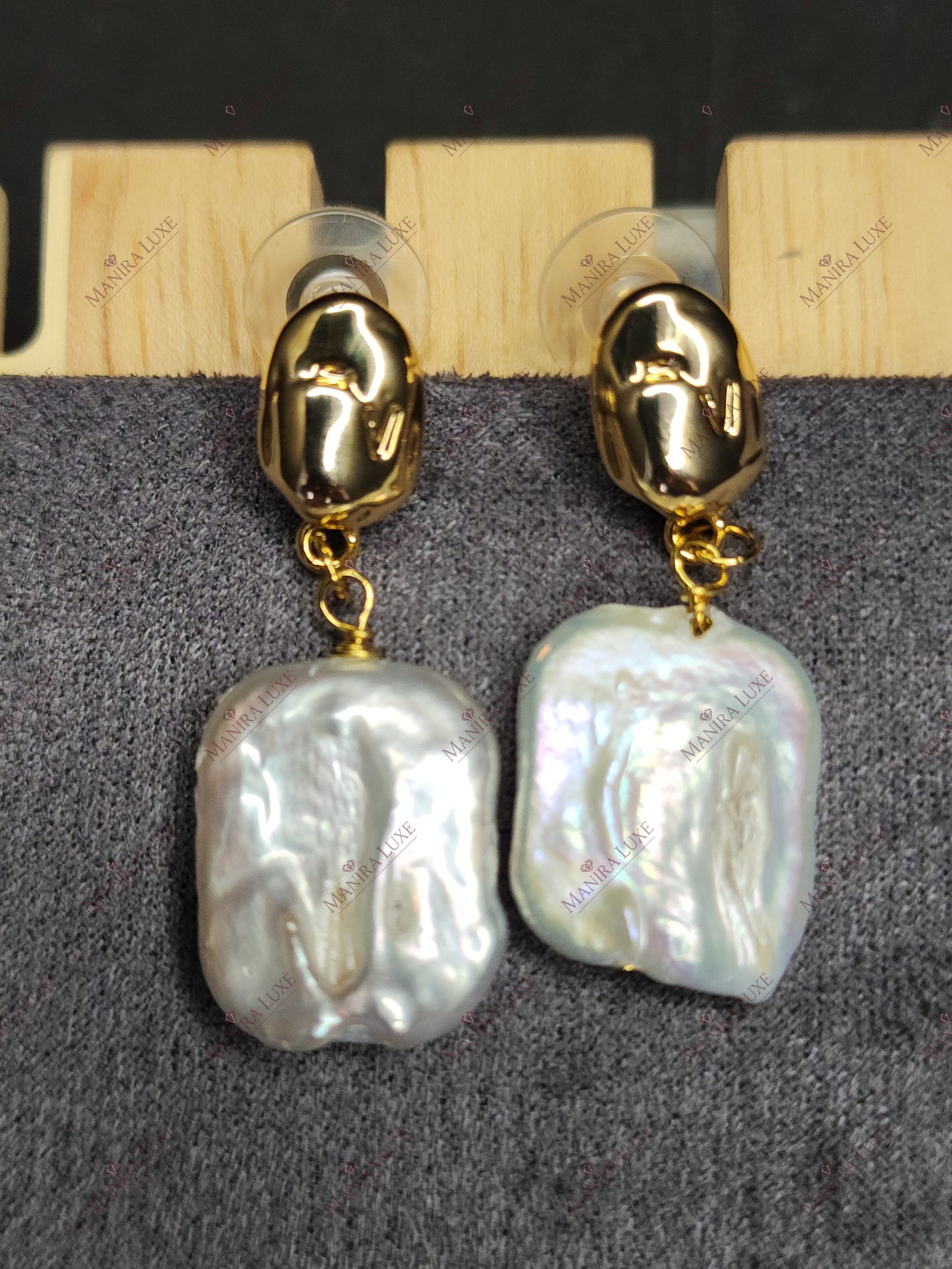 THE GEOMETRIC ORGANIC GOLD EARRINGS