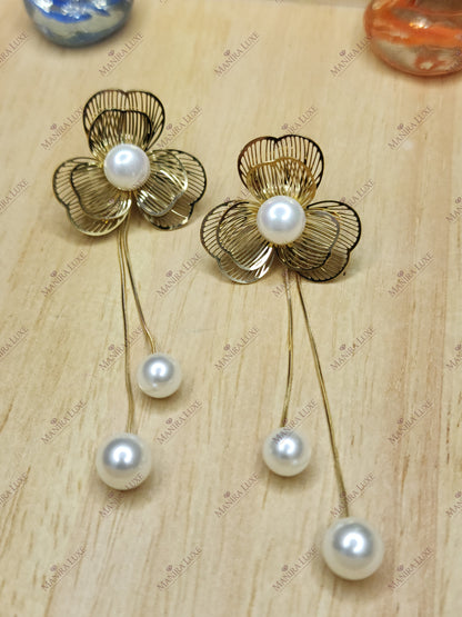 SOLAR FLORA TASSELS GOLD EARRINGS