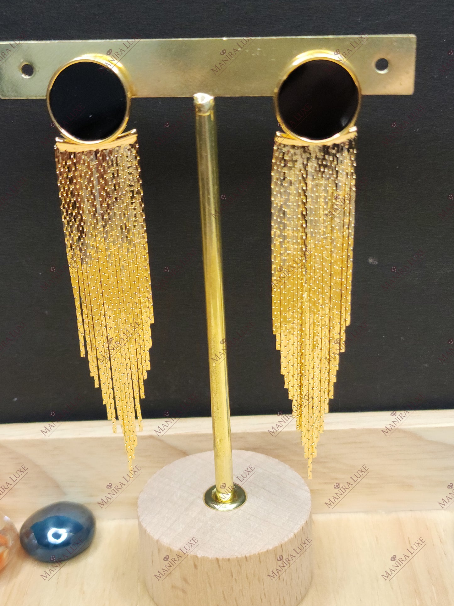 MIDNIGHT RAIN GOLD EARRINGS