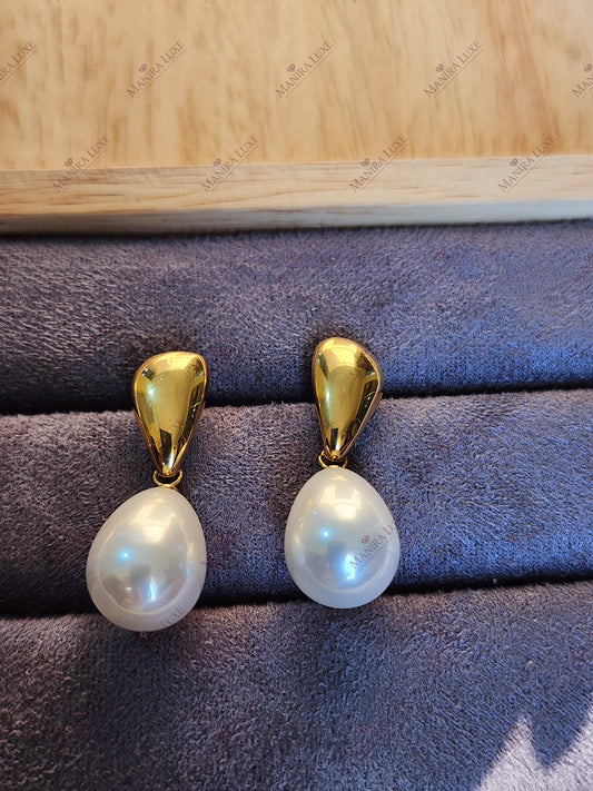 GILDED RAINDROP GOLD EARRINGS