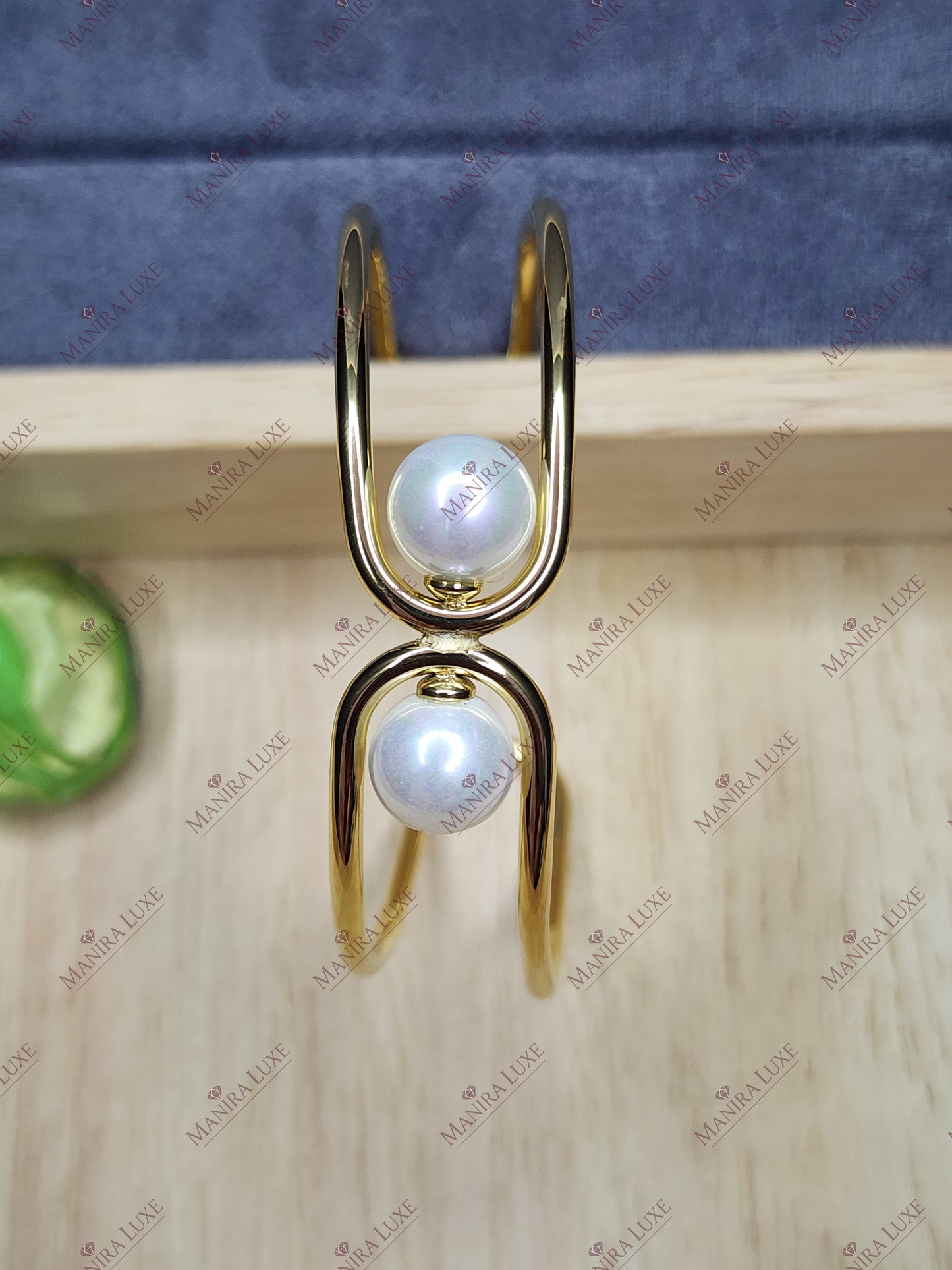 SOLAR ECLIPSE TWINS GOLD BRACELET