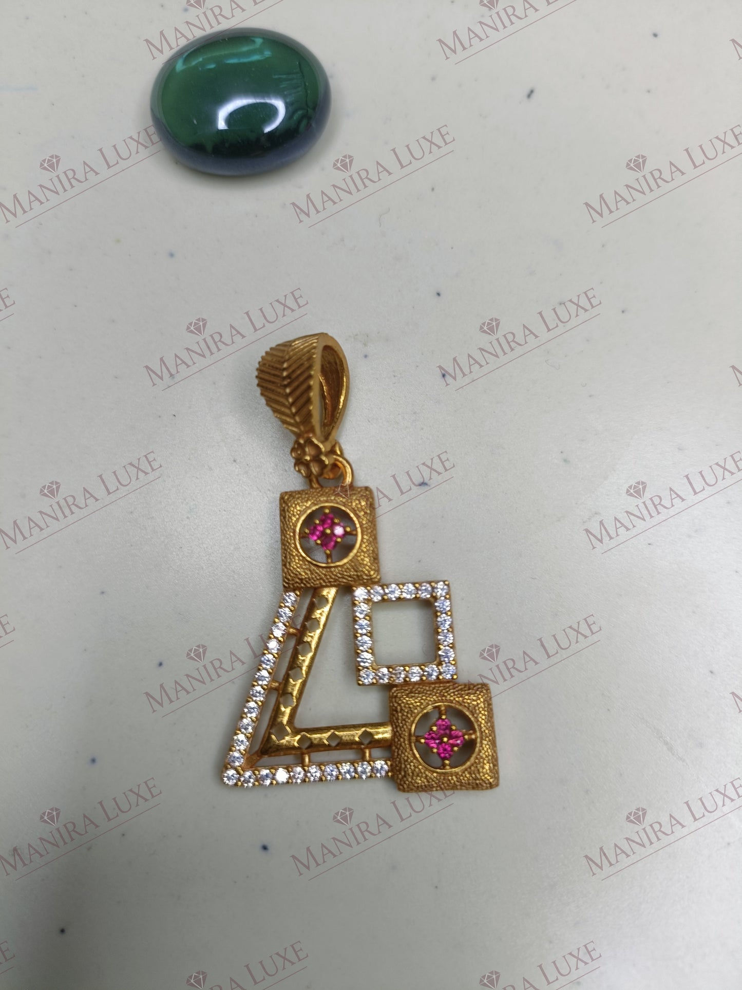 THE PRISM OF LIGHT ROSE GOLD PENDANT & EARRING SET