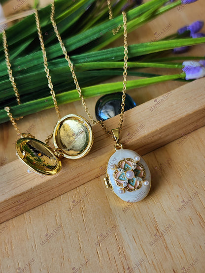VICTORIAN CAMEO BLOOM GOLD NECKLACE