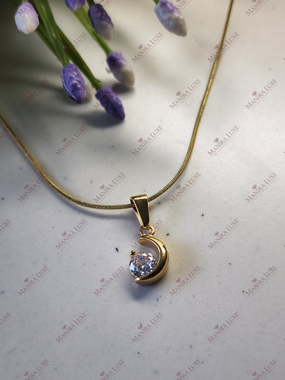 LIQUID MOONBEAM GOLD NECKLACE