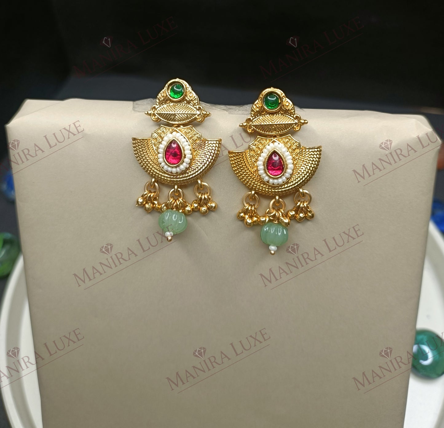 RUBY EMERALD RADIANCE GOLD CHOKER STYLE NECKLACE & EARRING SET