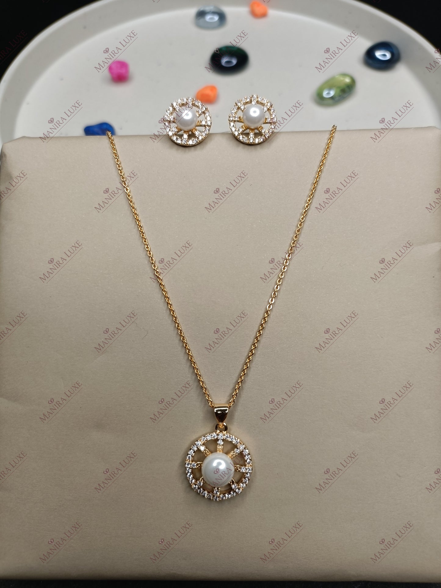 SUNBURST HALO ROSE GOLD NECKLACE WITH EARRINGS